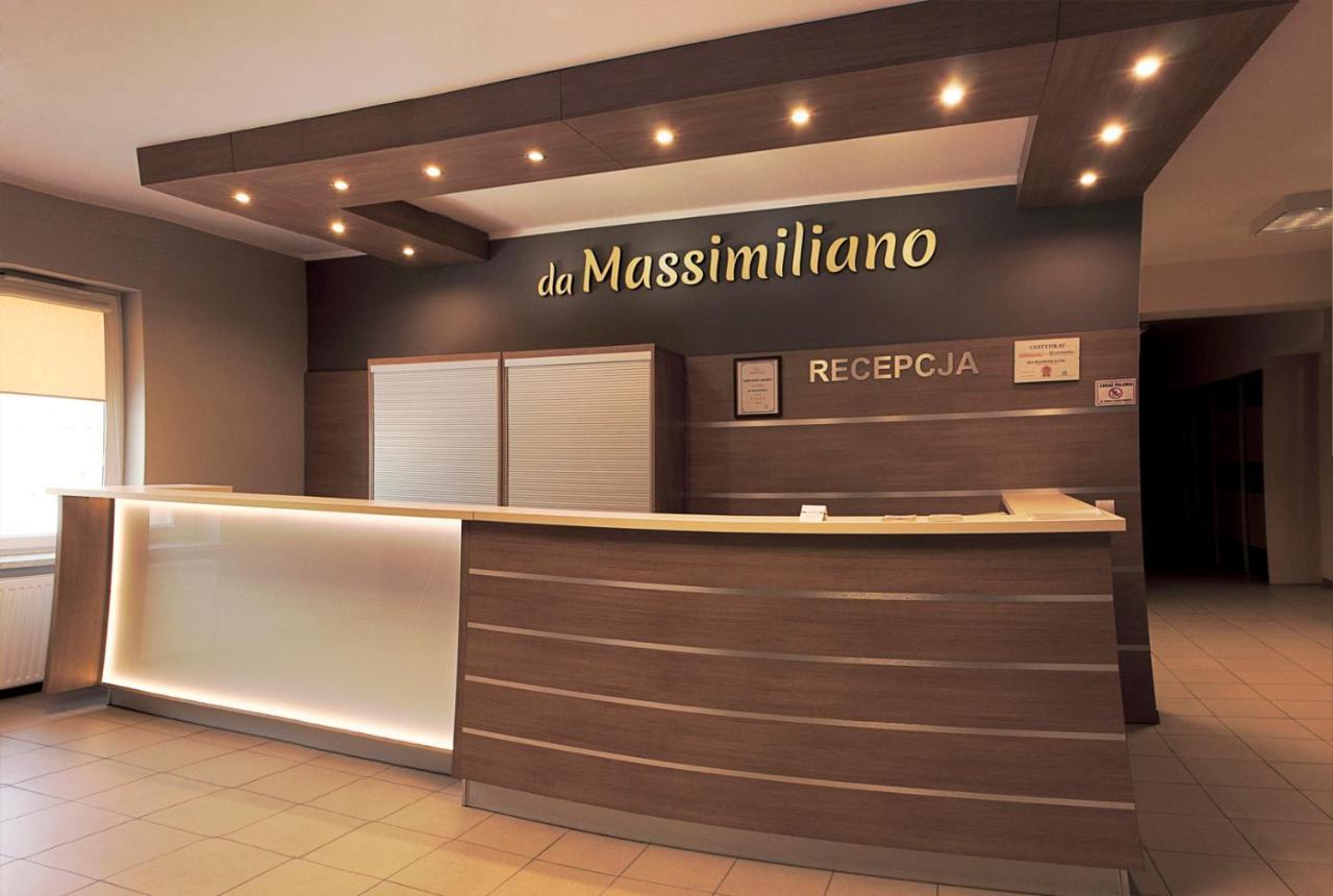 Da Massimiliano Aparthotel Wrocław Exterior foto