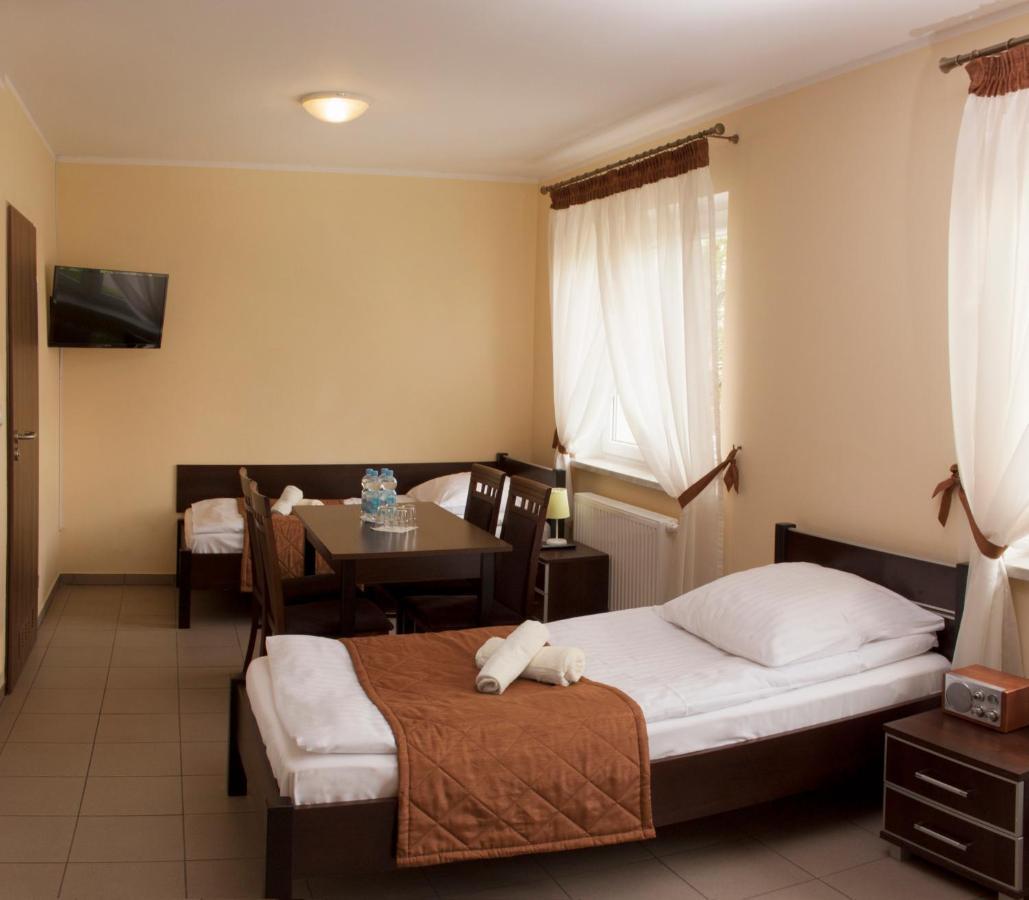 Da Massimiliano Aparthotel Wrocław Exterior foto
